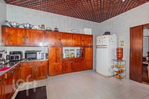 Image 33 - 855797