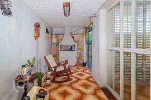 Image 35 - 855797