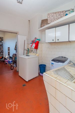 Image 45 - 855797
