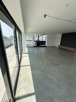 Image 18 - 855811