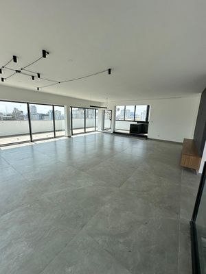 Image 17 - 855811