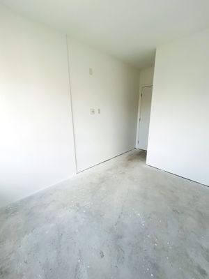 Image 21 - 855837
