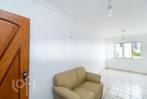 Image 1 - 855838
