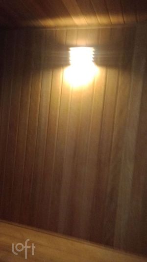 Image 19 - 855873