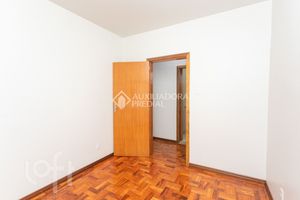 Image 9 - 855885