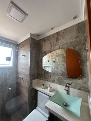 Image 19 - 855888