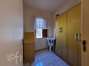 Image 21 - 855906