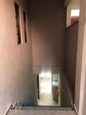 Image 10 - 855913