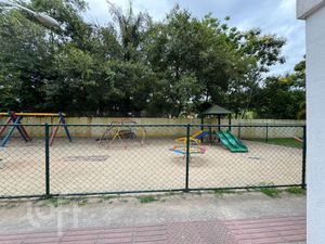 Image 11 - 855954