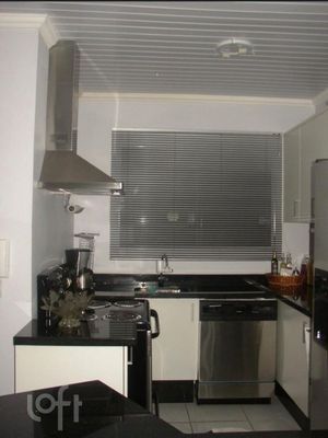 Image 4 - 855955