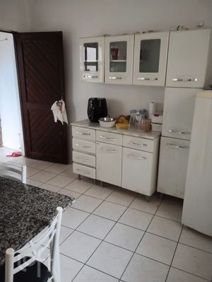 Image 1 - 855963