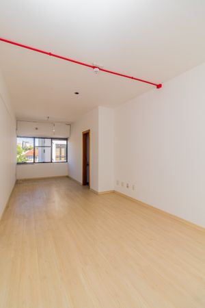 Image 3 - 855969
