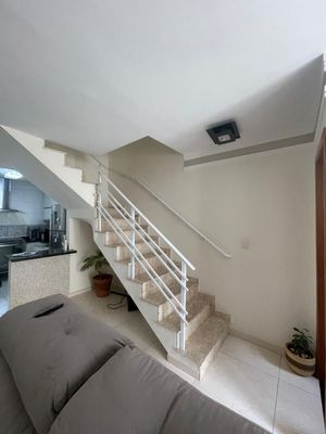 Image 3 - 855973