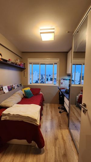 Image 13 - 855989