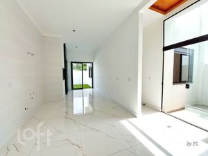 Image 27 - 856001