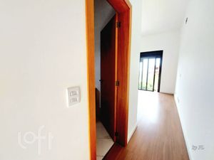 Image 9 - 856001