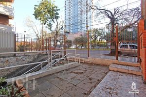 Image 43 - 856003
