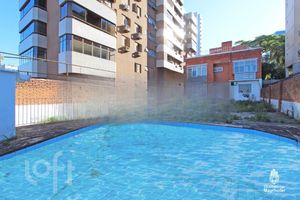 Image 41 - 856003