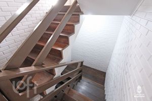 Image 22 - 856003