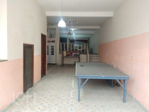 Image 4 - 856068