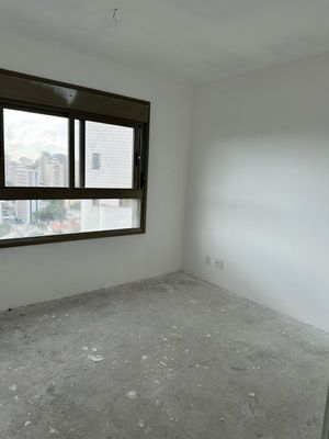 Image 9 - 856098