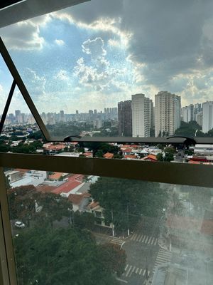 Image 16 - 856098