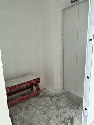 Image 21 - 856098