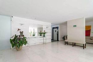 Image 17 - 856147