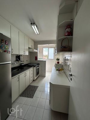 Image 4 - 856171