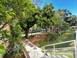 Image 36 - 856223