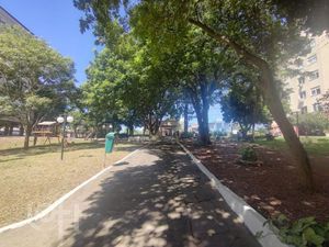 Image 37 - 856223