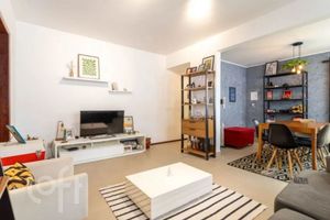 Image 3 - 856227