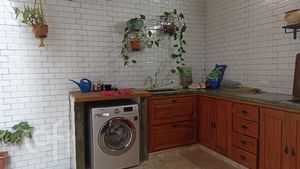 Image 19 - 856238