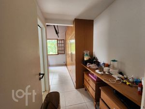 Image 14 - 856239