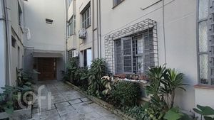 Image 19 - 856253