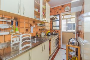 Image 15 - 856263