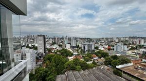 Image 10 - 856305