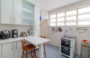 Image 3 - 856346