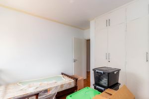 Image 26 - 856352