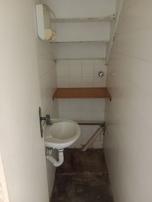 Image 7 - 856369