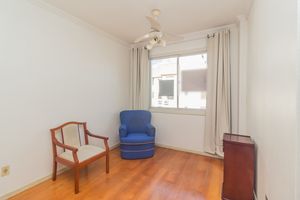 Image 1 - 856386