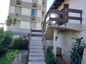 Image 9 - 856418