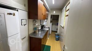 Image 7 - 856425