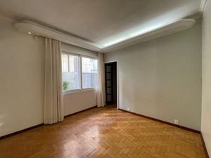 Image 15 - 856439