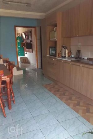 Image 5 - 856483