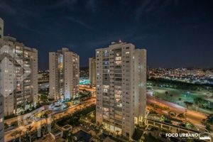 Image 29 - 856485