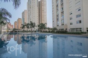 Image 16 - 856485