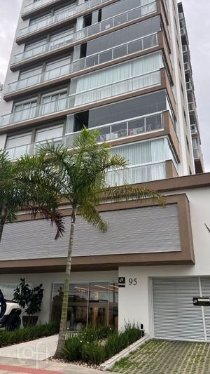 Image 38 - 856490