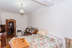 Image 31 - 856506