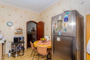 Image 15 - 856506